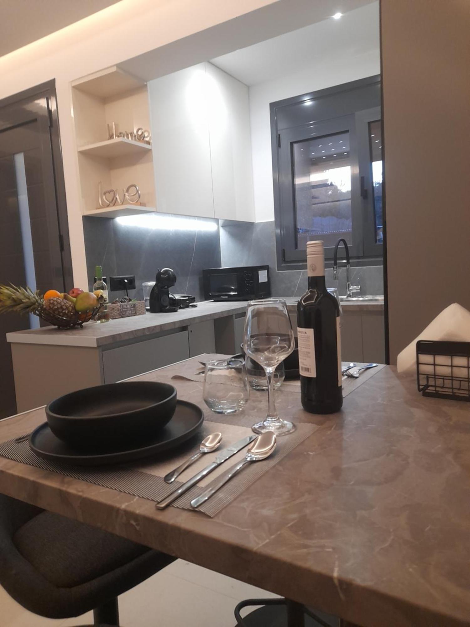 Prifti Luxury Apartment Фалираки Екстериор снимка